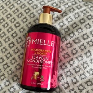 Brand new Mielle Pomegranate & Honey Leave-in conditioner